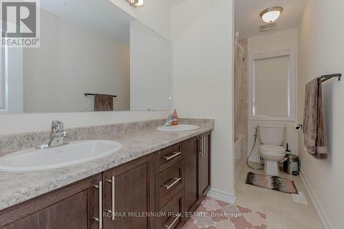 639 Bearberry Place, Milton, ON - Indoor Photo Showing Bathroom