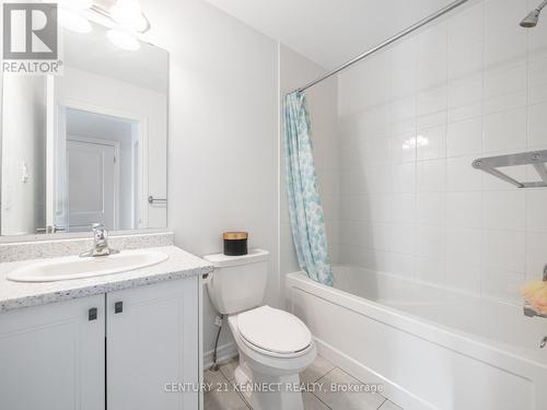 28 Admiral Road, Welland, ON - Indoor Photo Showing Bathroom