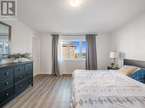 28 Admiral Road, Welland, ON - Indoor Photo Showing Bedroom