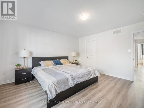 28 Admiral Road, Welland, ON - Indoor Photo Showing Bedroom