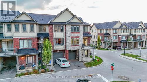 2 Near Lane, Hamilton, ON - Outdoor With Balcony With Facade