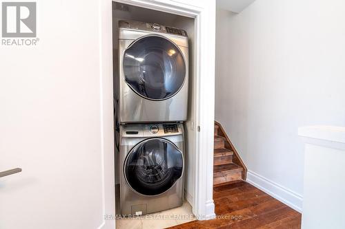 2 Near Lane, Hamilton, ON - Indoor Photo Showing Laundry Room