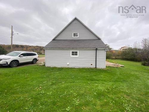 11 La Prairie Branch, La Prairie, NS 