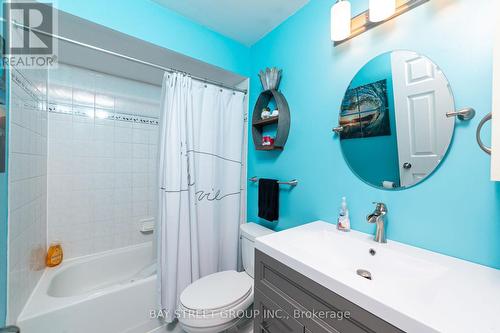 14 - 2300 Brays Lane, Oakville, ON - Indoor Photo Showing Bathroom