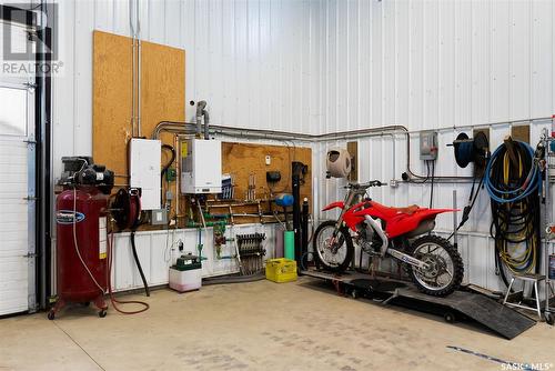 Mcchesney Acreage, Edenwold Rm No. 158, SK - Indoor Photo Showing Garage