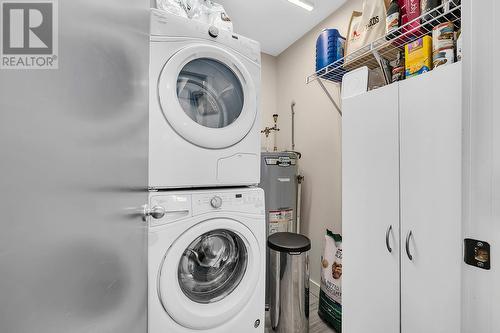 2250 Majoros Road Unit# 304, West Kelowna, BC - Indoor Photo Showing Laundry Room