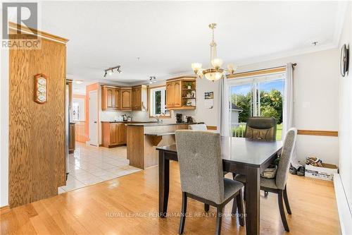 1582 Sandy Hill Road, Champlain, ON - Indoor Photo Showing Dining Room