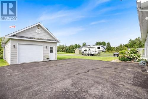 1582 Sandy Hill Road, Champlain, ON - Outdoor