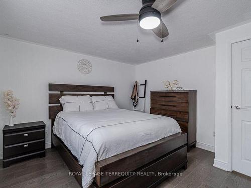 2-55 Blandford St, Woodstock, ON - Indoor Photo Showing Bedroom