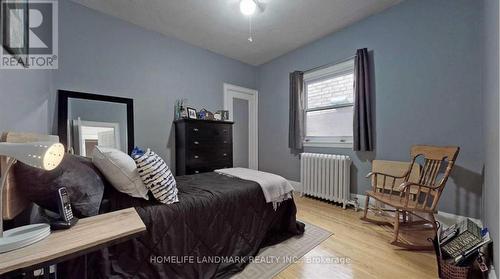 521 Sammon Avenue, Toronto, ON - Indoor Photo Showing Bedroom