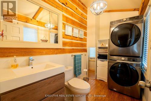 795744 Grey Road 19, Blue Mountains, ON - Indoor Photo Showing Laundry Room