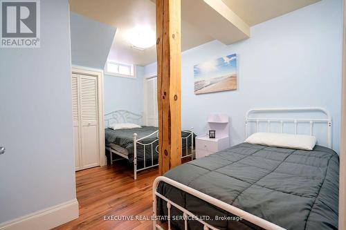 795744 Grey Road 19, Blue Mountains, ON - Indoor Photo Showing Bedroom