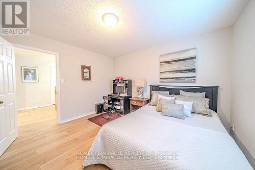 47 Gabrielle Crescent, Whitby, ON - Indoor Photo Showing Bedroom