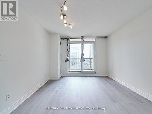 906 - 18 Kenaston Gardens, Toronto, ON - Indoor Photo Showing Other Room