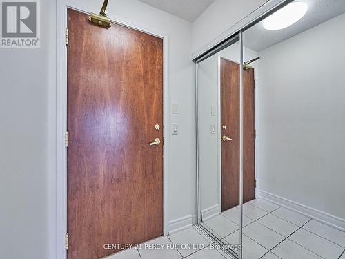 906 - 18 Kenaston Gardens, Toronto, ON - Indoor Photo Showing Other Room