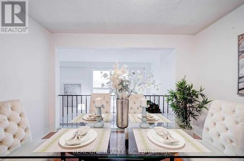 8Rc - 8 Rusty Crest Way, Toronto, ON - Indoor Photo Showing Dining Room