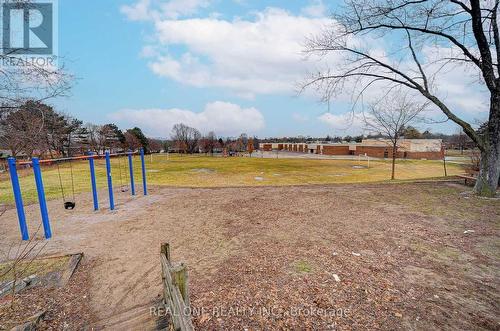 8Rc - 8 Rusty Crest Way, Toronto, ON - Outdoor With View