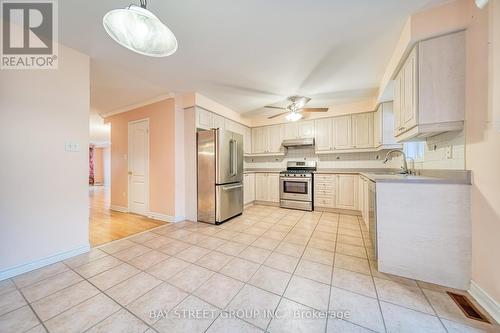 27 Orchid Road, Markham, ON - Indoor Photo Showing Kitchen