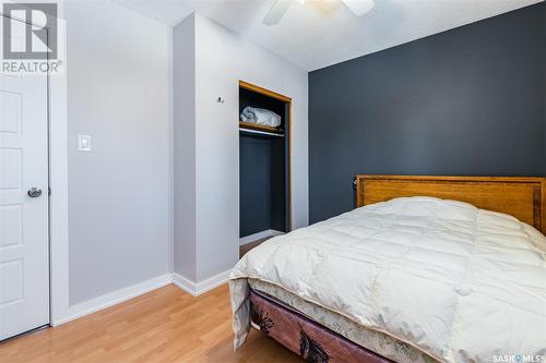 20 Morton Place, Saskatoon, SK - Indoor Photo Showing Bedroom