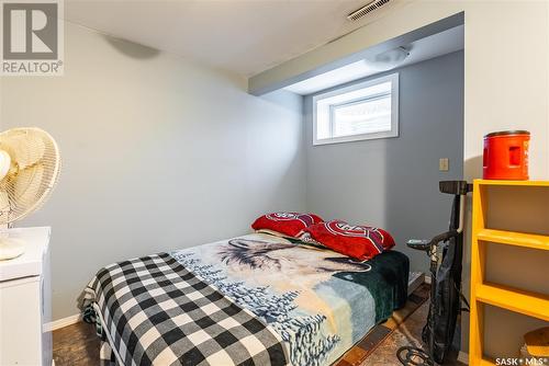 20 Morton Place, Saskatoon, SK - Indoor Photo Showing Bedroom