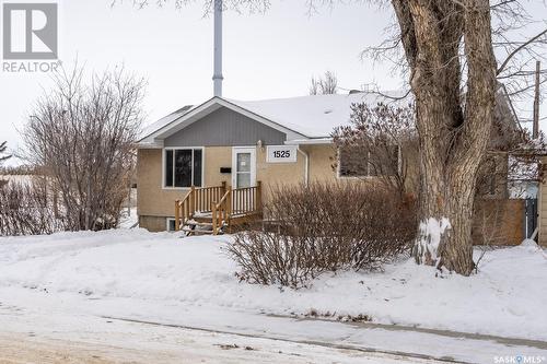 1525 Regent Street, Regina, SK - Outdoor