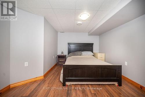 414 Hill Street, Laurentian Hills, ON - Indoor Photo Showing Bedroom