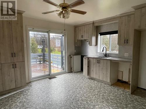 2076 Sandy Hill Road, Champlain, ON - Indoor Photo Showing Kitchen