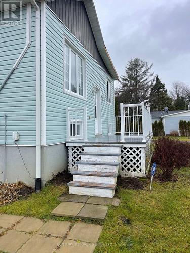 2076 Sandy Hill Road, Champlain, ON - Outdoor