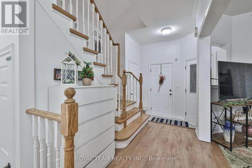 38 Maple Meadows Lane, Vaughan, ON - Indoor Photo Showing Other Room