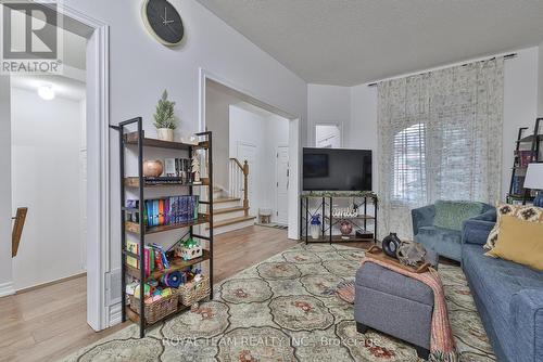 38 Maple Meadows Lane, Vaughan, ON - Indoor Photo Showing Other Room