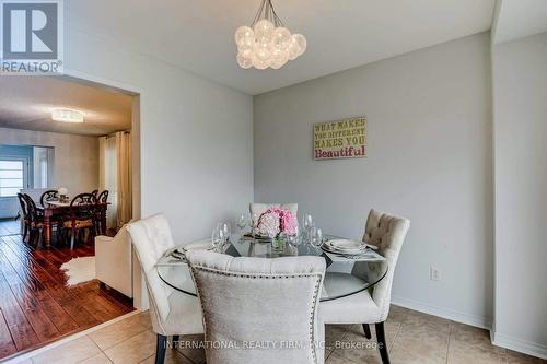 4881 Capri Crescent, Burlington, ON - Indoor Photo Showing Dining Room