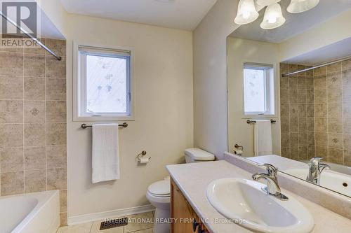 4881 Capri Crescent, Burlington, ON - Indoor Photo Showing Bathroom