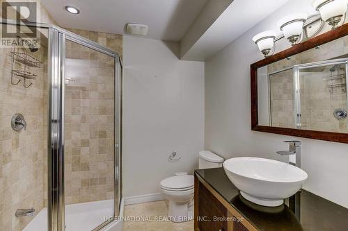 4881 Capri Crescent, Burlington, ON - Indoor Photo Showing Bathroom