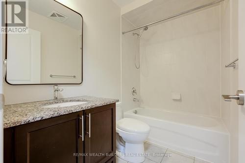 202 - 2333 Sawgrass Drive, Oakville, ON - Indoor Photo Showing Bathroom