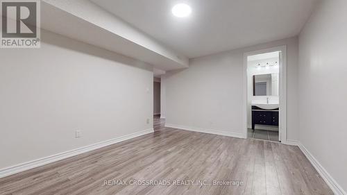 328 Atha Avenue, Richmond Hill, ON - Indoor Photo Showing Other Room