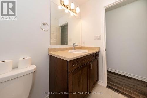 540 Bellflower Court, Milton, ON - Indoor Photo Showing Bathroom