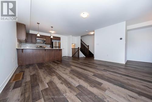 540 Bellflower Court, Milton, ON - Indoor Photo Showing Kitchen