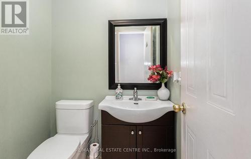 34 Corkett Drive, Brampton, ON - Indoor Photo Showing Bathroom