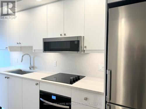 1210 - 180 George Street, Ottawa, ON - Indoor Photo Showing Kitchen With Upgraded Kitchen