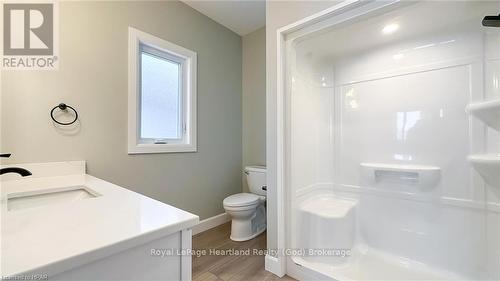 139 Severn Drive, Goderich (Goderich (Town)), ON - Indoor Photo Showing Bathroom