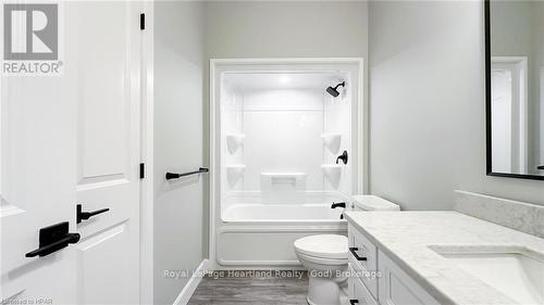 139 Severn Drive, Goderich (Goderich (Town)), ON - Indoor Photo Showing Bathroom