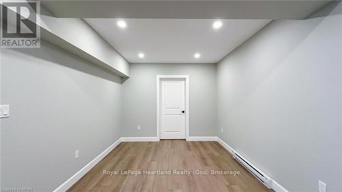 139 Severn Drive, Goderich (Goderich (Town)), ON - Indoor Photo Showing Other Room