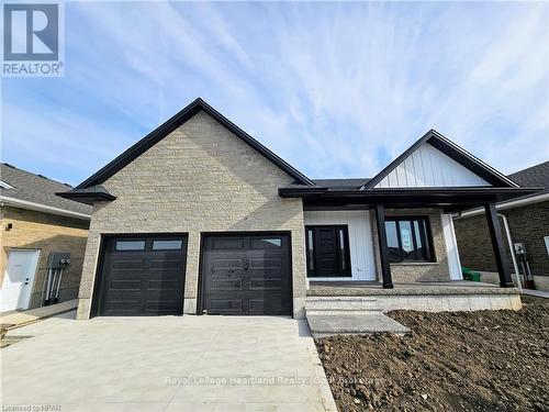 455 Woodridge Drive, Goderich (Goderich (Town)), ON - Outdoor With Facade