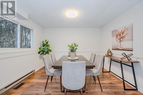 517 Kortright Road W, Guelph (Hanlon Creek), ON - Indoor Photo Showing Dining Room