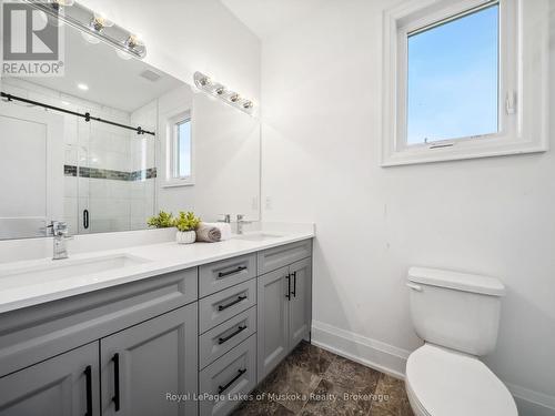 24 Keyzer Drive, Oro-Medonte (Warminister), ON - Indoor Photo Showing Bathroom