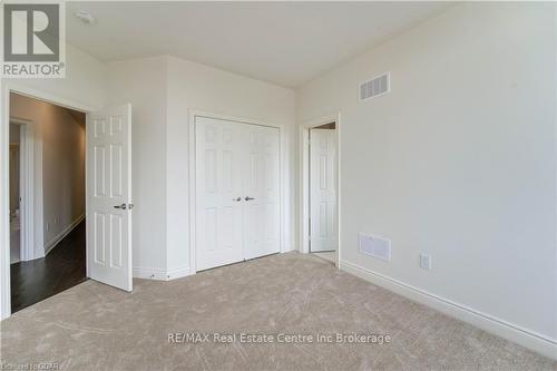 154 Attwater Drive, Cambridge, ON - Indoor Photo Showing Other Room