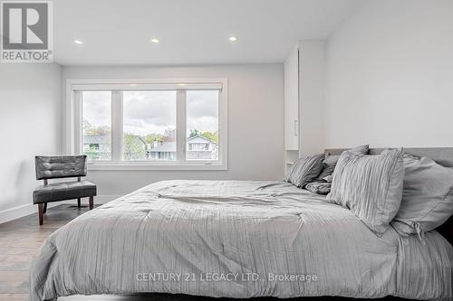 22 Shortland Crescent, Toronto, ON - Indoor Photo Showing Bedroom