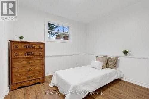 12 Hudson Crescent, Bradford West Gwillimbury (Bradford), ON - Indoor Photo Showing Bedroom