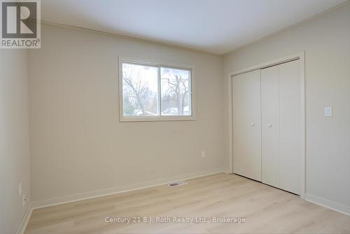 499 Margaret Street, Tay (Port Mcnicoll), ON - Indoor Photo Showing Other Room