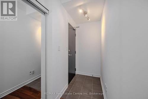 1510 - 3504 Hurontario Street, Mississauga (Hurontario), ON - Indoor Photo Showing Other Room